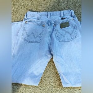 Men’s Wrangler Classic Cowboy Cut